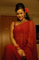 Tanu Roy Hot Saree Photos